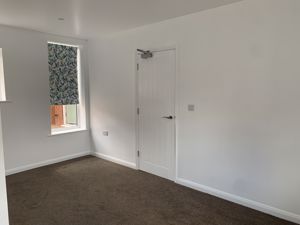 Living area- click for photo gallery